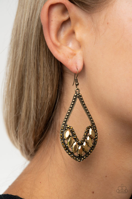 Paparazzi Earrings - Ethereal Expressions - Brass